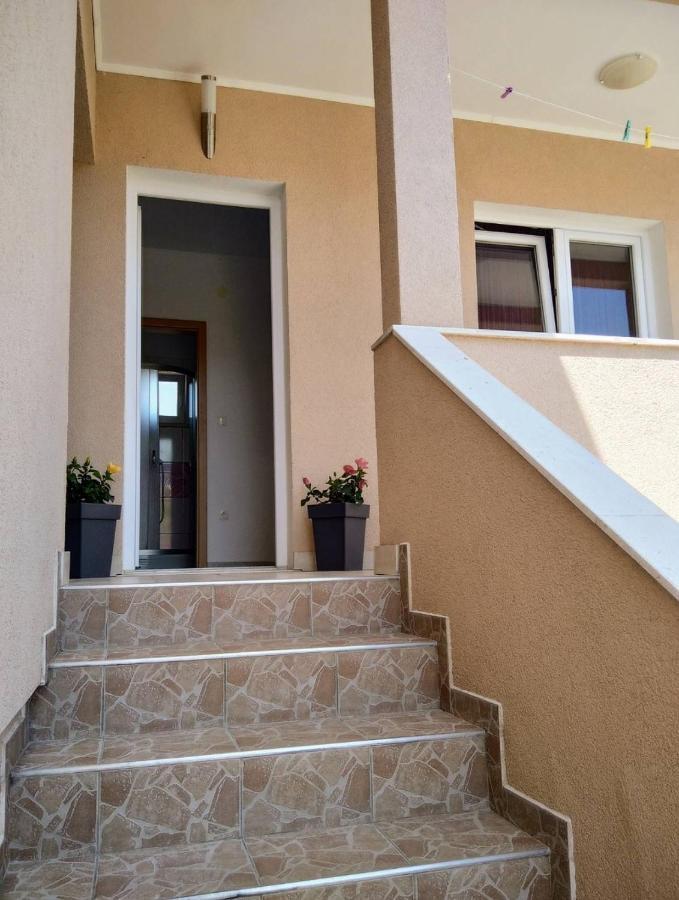 Apartmani Daria Оребич Экстерьер фото