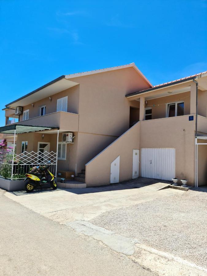 Apartmani Daria Оребич Экстерьер фото